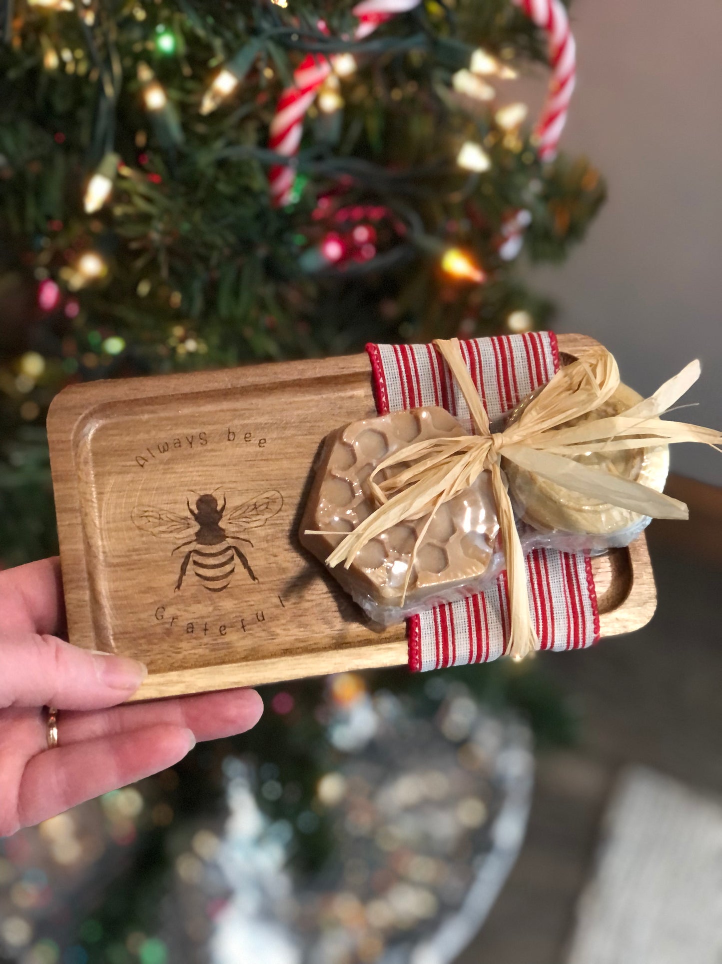 Honey Lemon With Bee Grateful Tray
