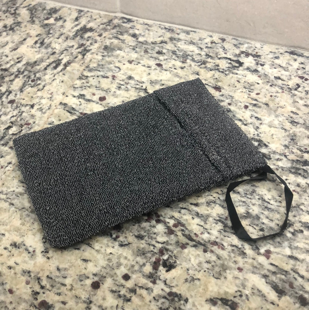 Exfoliating Nylon Soap Bags -Soap Saver Pouch with a Pocket