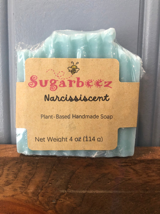 Narcissiscent
